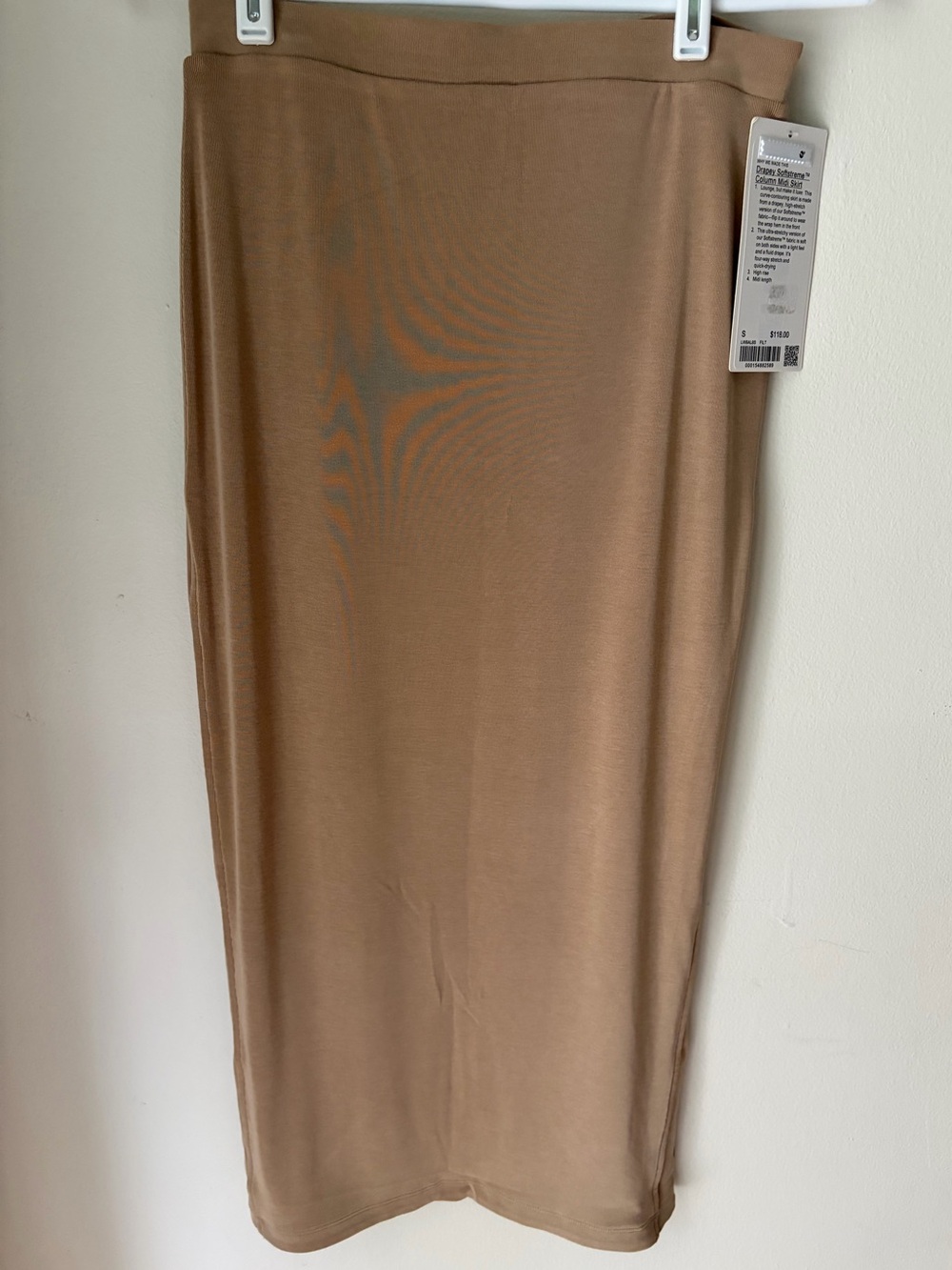 51. Size Small LULULEMON Sand Softstreme Column Midi Skirt NEW
